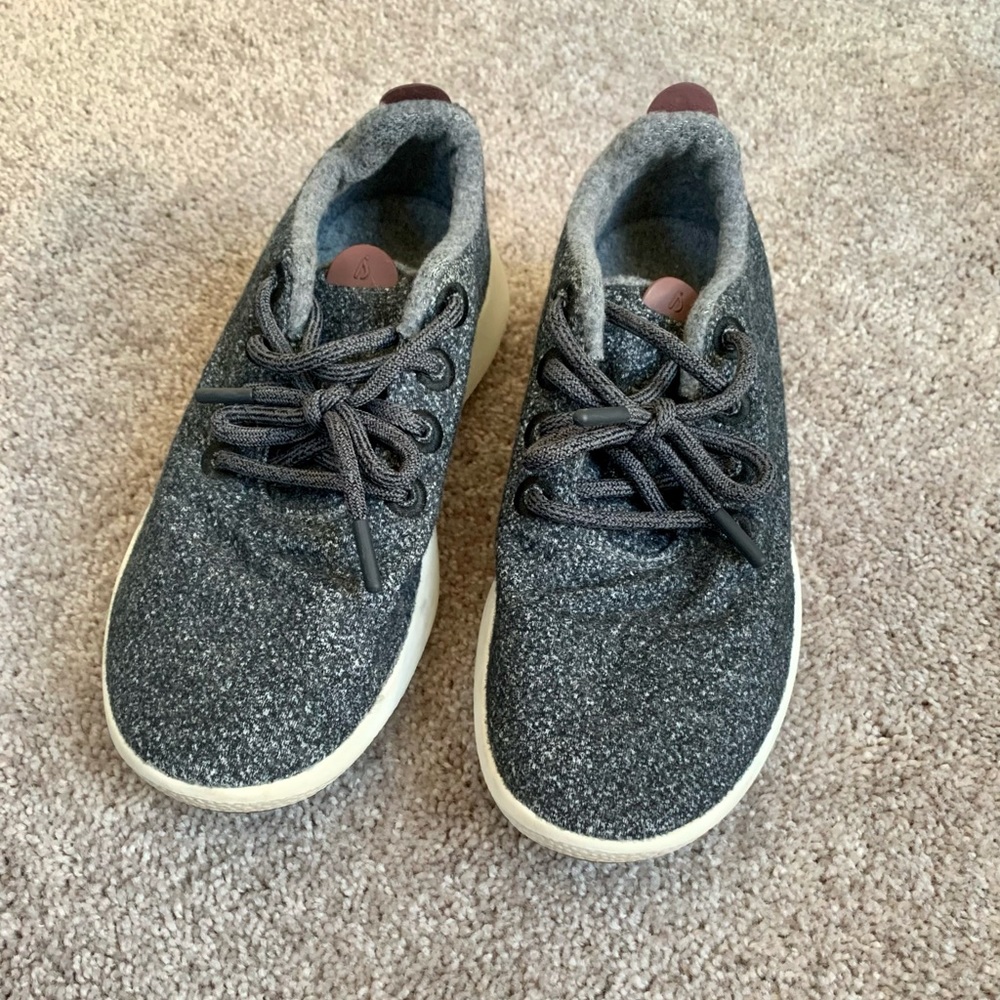Allbirds Women’s Grey Wool Runner Mizzles - Size 9